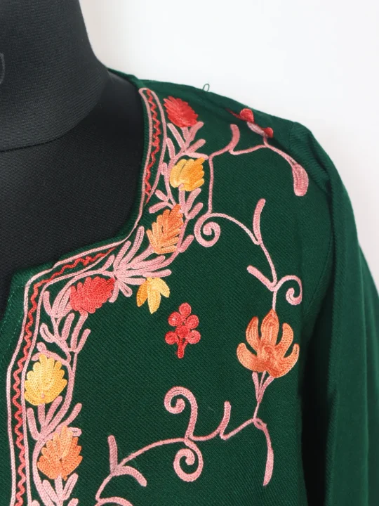 Hoor Designer Kashmiri Pheran in Green Cashmilon With Front Jaal Aari Embroidery - Image 3