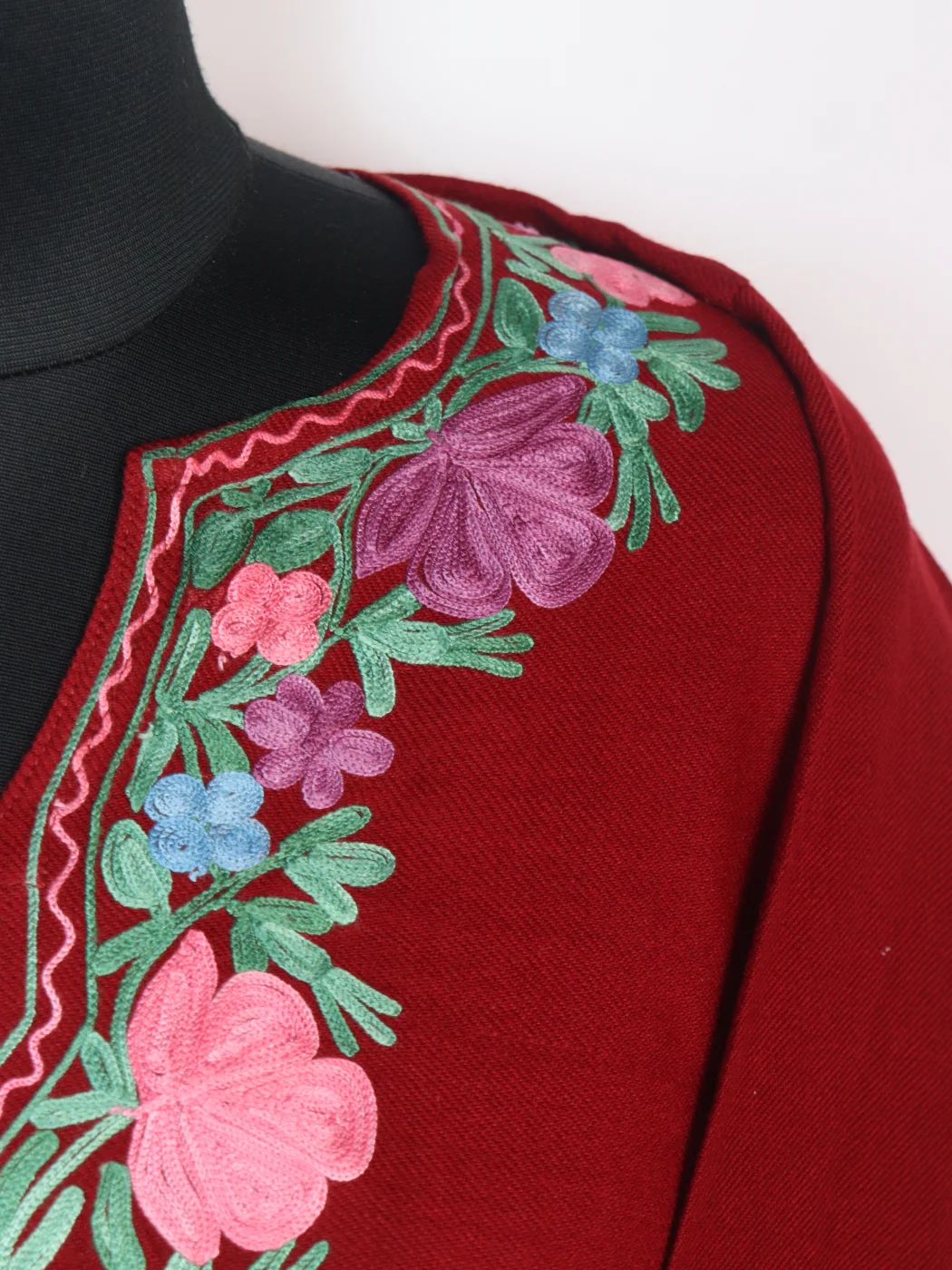 Designer Kashmiri Pheran in Red Cashmilon With Sleeve Border Aari Embroidery | Aqeela - Image 3