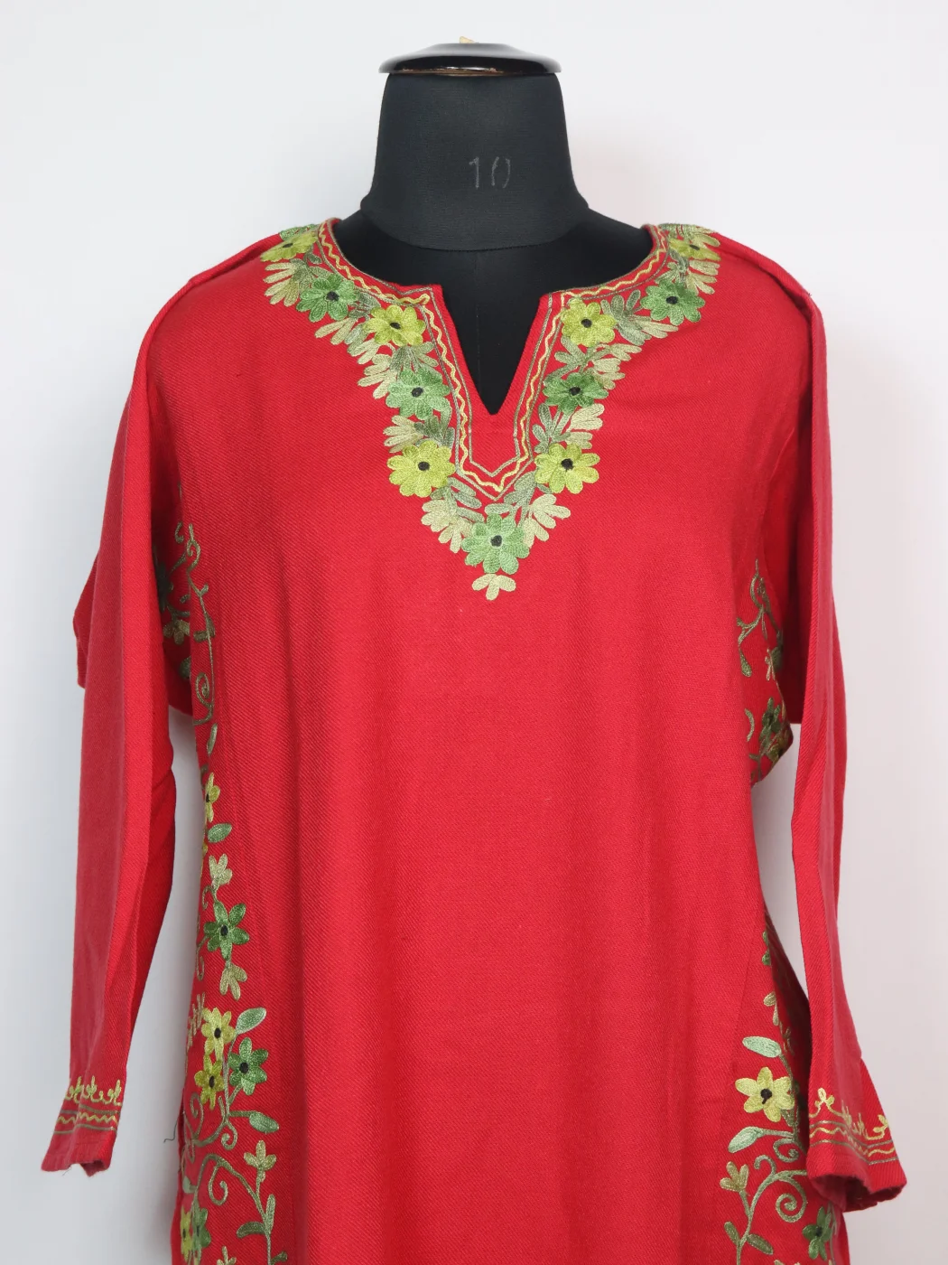 Bazila Kashmiri Pheran In Pink Cashmilon With Side Panel Aari Embroidery - Image 2