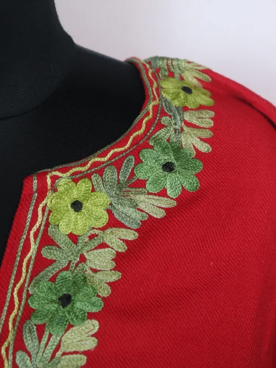 Bazila Kashmiri Pheran In Pink Cashmilon With Side Panel Aari Embroidery - Image 3