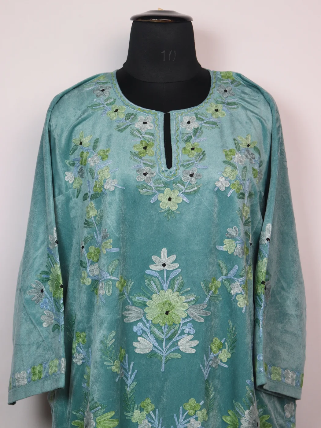 Sea Green Kashmiri Velvet Pheran with Aari Embroidery | Mahnoor - Image 2