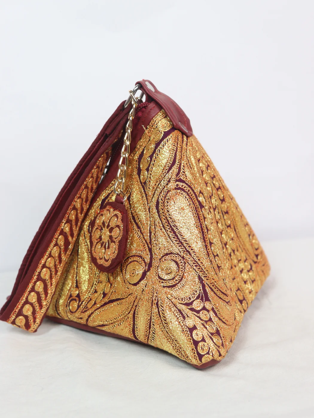 Samira Kashmiri Silk Triangle Bag With Botte Tilla Work | Wine - Image 3