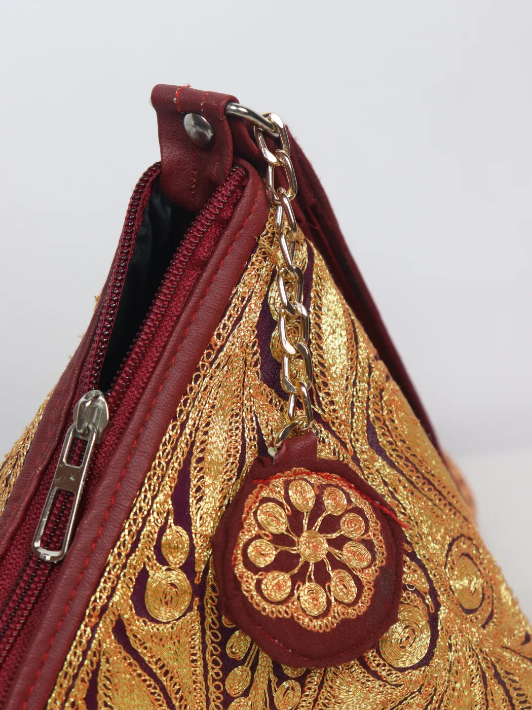 Samira Kashmiri Silk Triangle Bag With Botte Tilla Work | Wine - Image 2