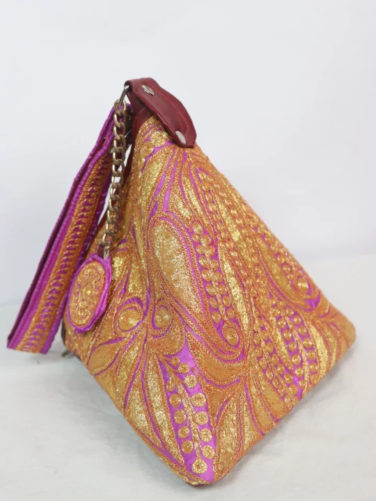 Farah Kashmiri Silk Triangle Bag With Botte Tilla Work | Pink
