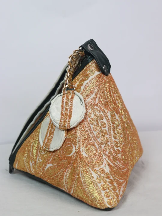 Hiba Kashmiri Silk Triangle Bag With Botte Tilla Work | White