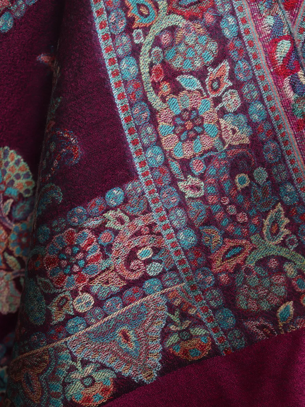 Purple Kashmiri Stole In Fine Wool With Palla Kani Work | Shaista - Image 3