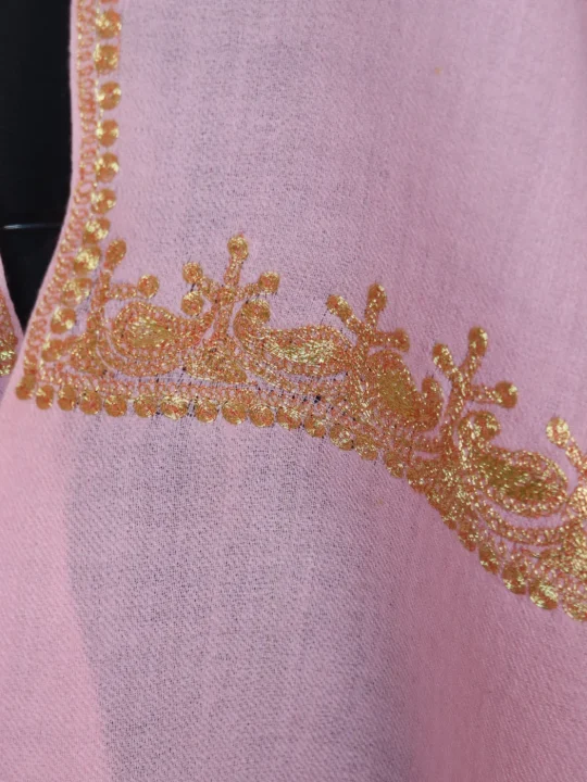 Kashmiri Stole With Botte Tilla Work In Peach Pure Wool | Haneen - Image 3