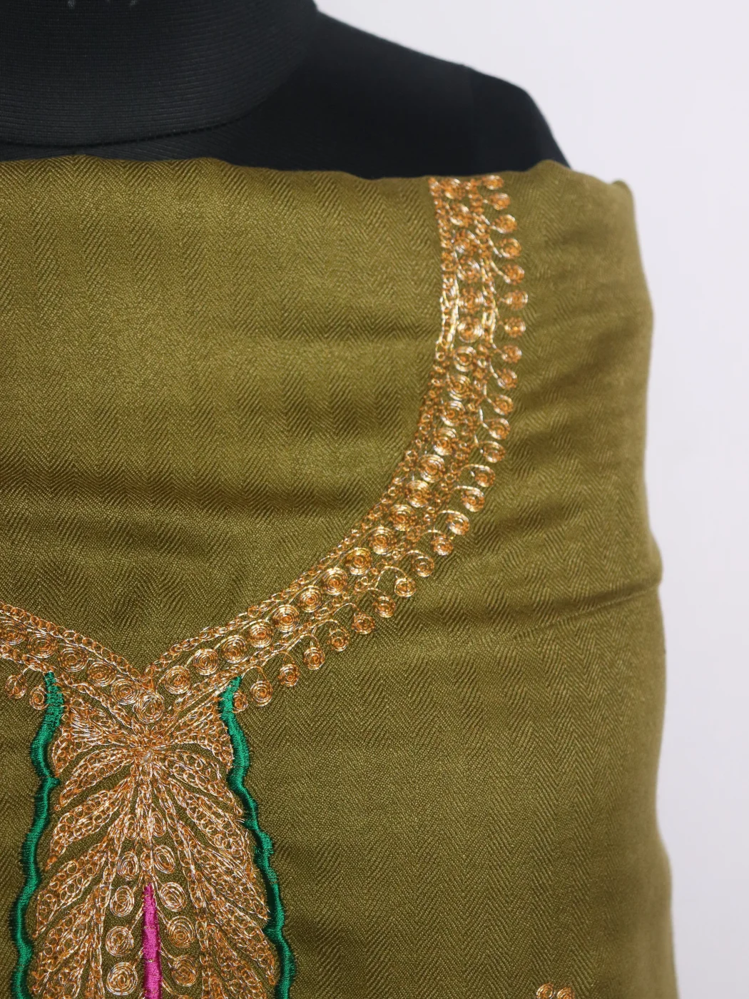Kashmiri Dress Material With Botte Tilla Work And Dupatta In Green Cotswool 3Pc | Aneesa - Image 3
