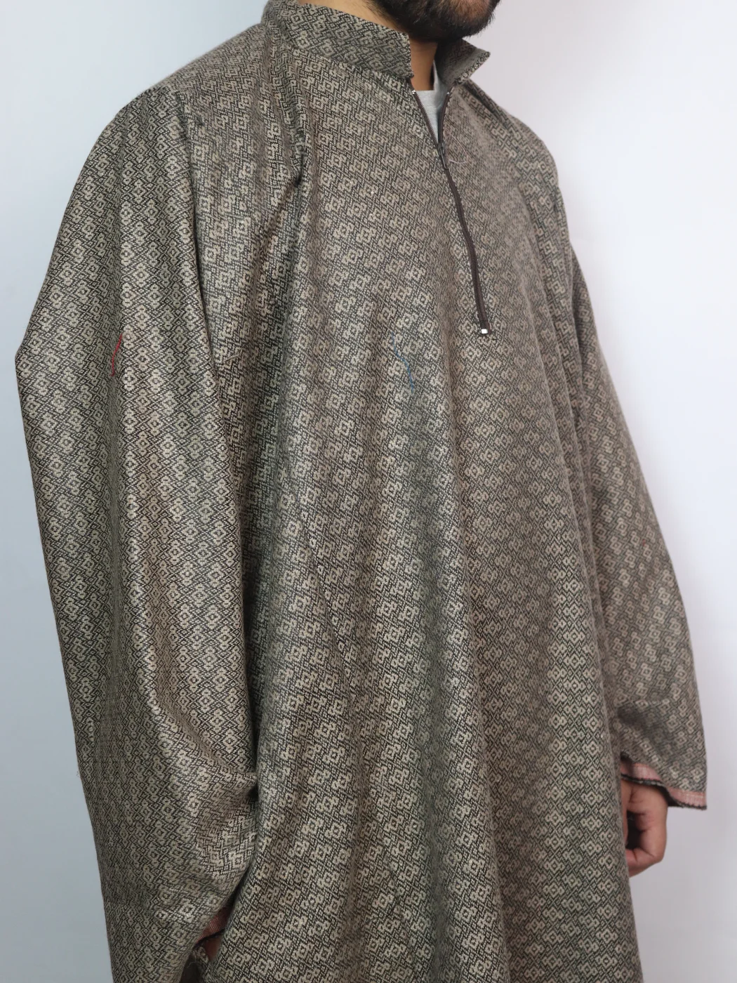 Sahir Kashmiri Tweed Pheran for Men - Image 2