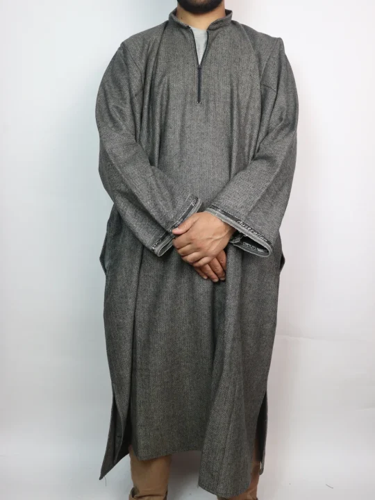 Kashmiri Dilawar Grey Tweed Pheran for Men