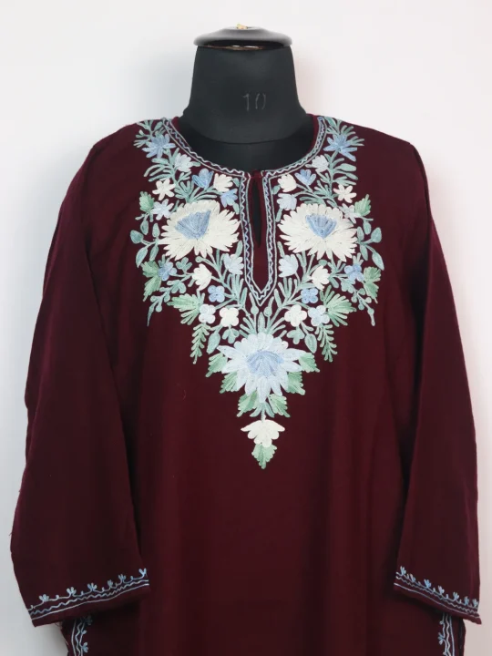 Humaira Kashmiri Pheran In Maroon Cashmilon for Women With Aari Work - Image 2