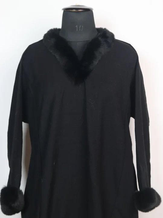 Kashmiri Pheran Black in Cashmilon with Fur | Rida - Image 2