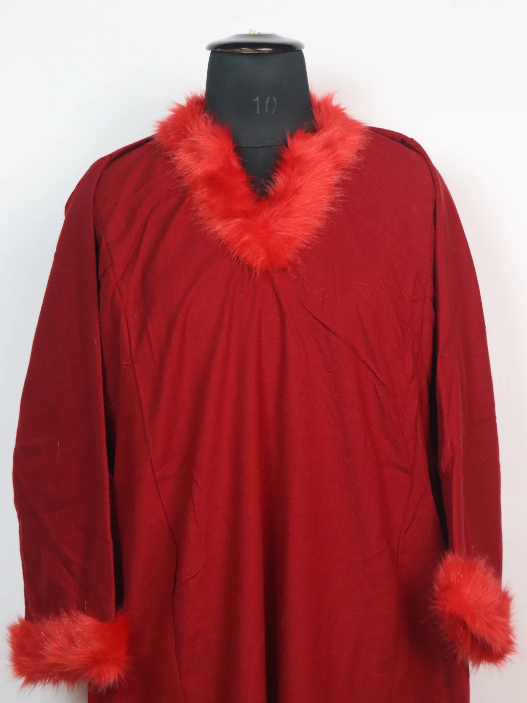 Rida Kashmiri Pheran in Cashmilon with Fur | Red - Image 2
