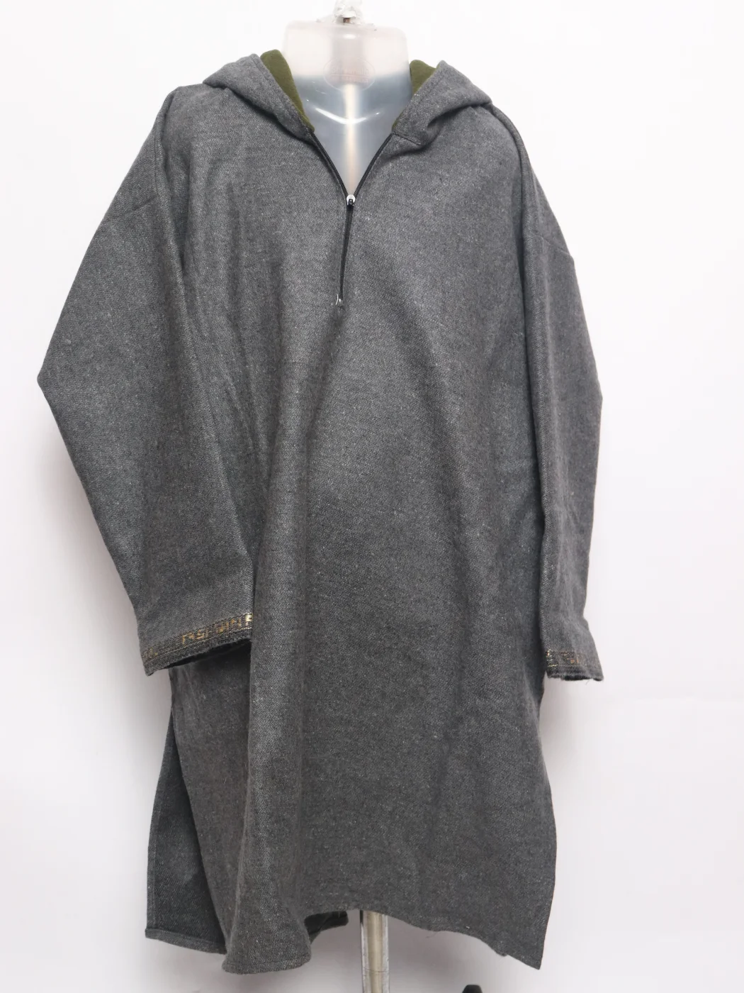 Unaiz Boys Kashmiri Pheran Grey Tweed Wool Age 7 to 8 Yrs