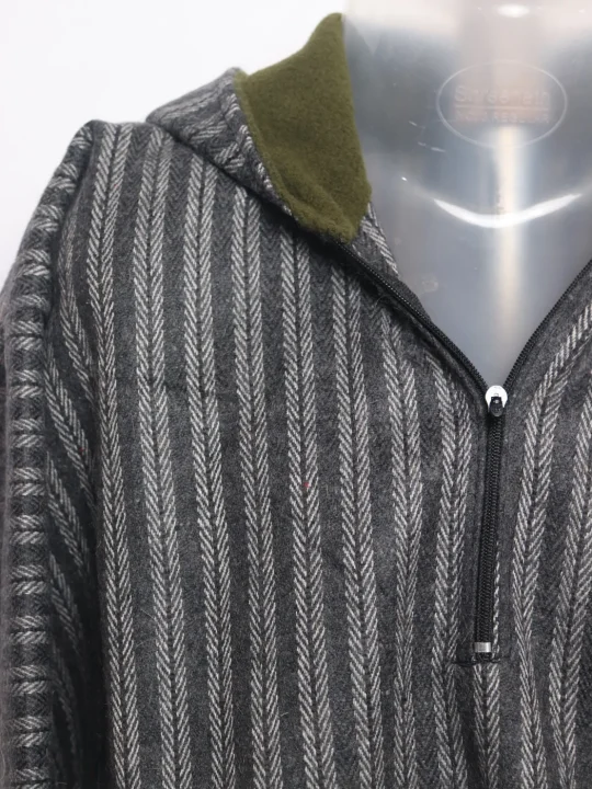 Boys Kashmiri Pheran Unaiz  in Grey Tweed Wool With Cap | 4 to 5Yrs - Image 2