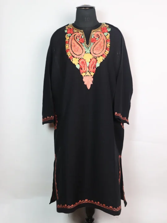 Kashmiri Pheran In Black Cashmilon wool With Aari Embroidery | Maliha
