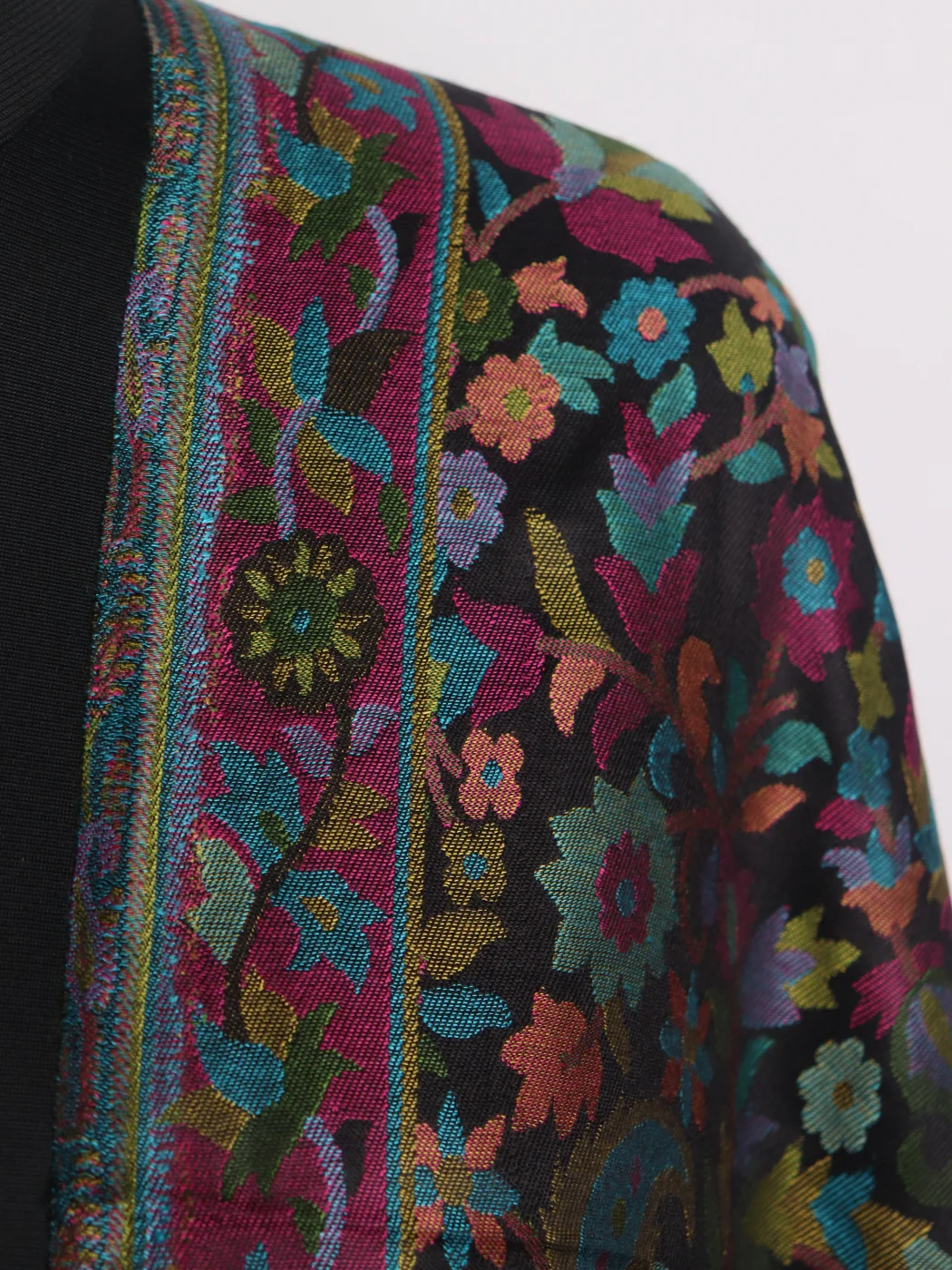 Black Kashmiri Stole With Kani Work | Mehrunissa - Image 4