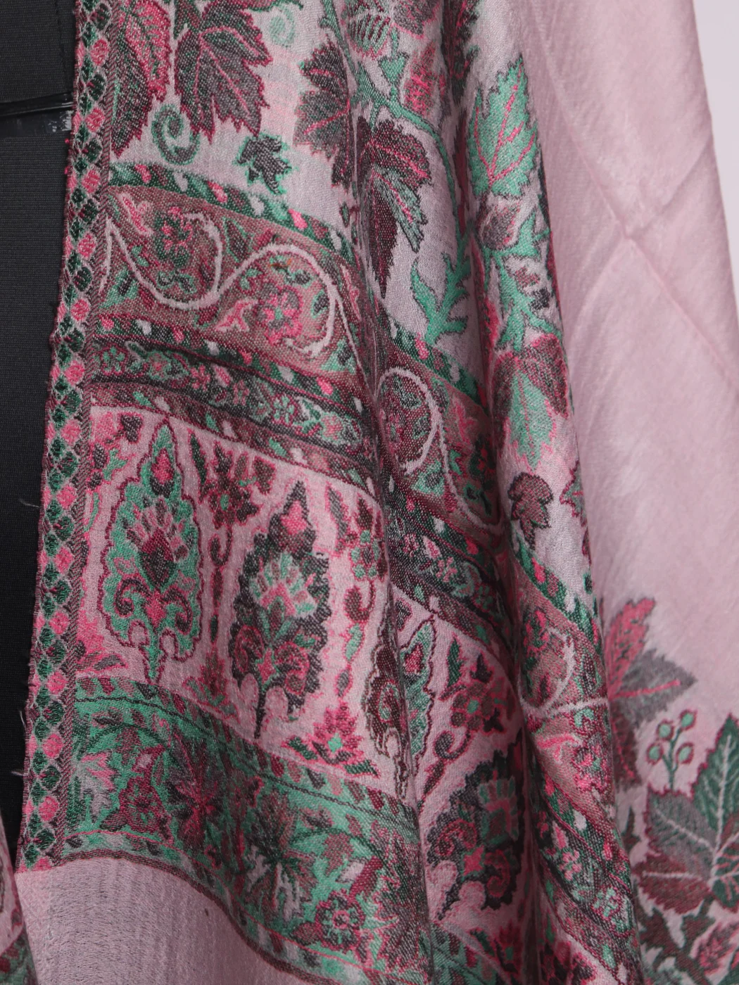 Tazeen Kashmiri Kani Work Fine Wool Stole | Pink - Image 3