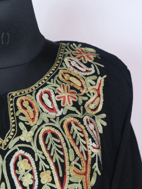 Zohra Kashmiri Pheran In Scalping Raffal Wool With Aari Embroidery | Black - Image 3