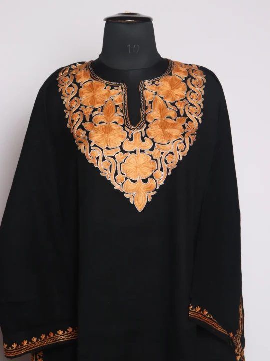 Zarmeher Kashmiri Pheran In Raffal Wool With Aari Embroidery | Black - Image 2