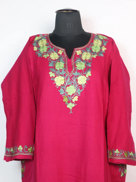 Insha Kashmiri Pheran In Cashmilon wool With Aari Embroidery | Pink - Image 2