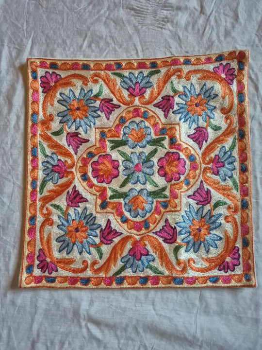 Sabiha Kashmiri Cushion Covers With Hand Chain-Stitch Work | Set of 2 | 16*16 Inches - Image 2