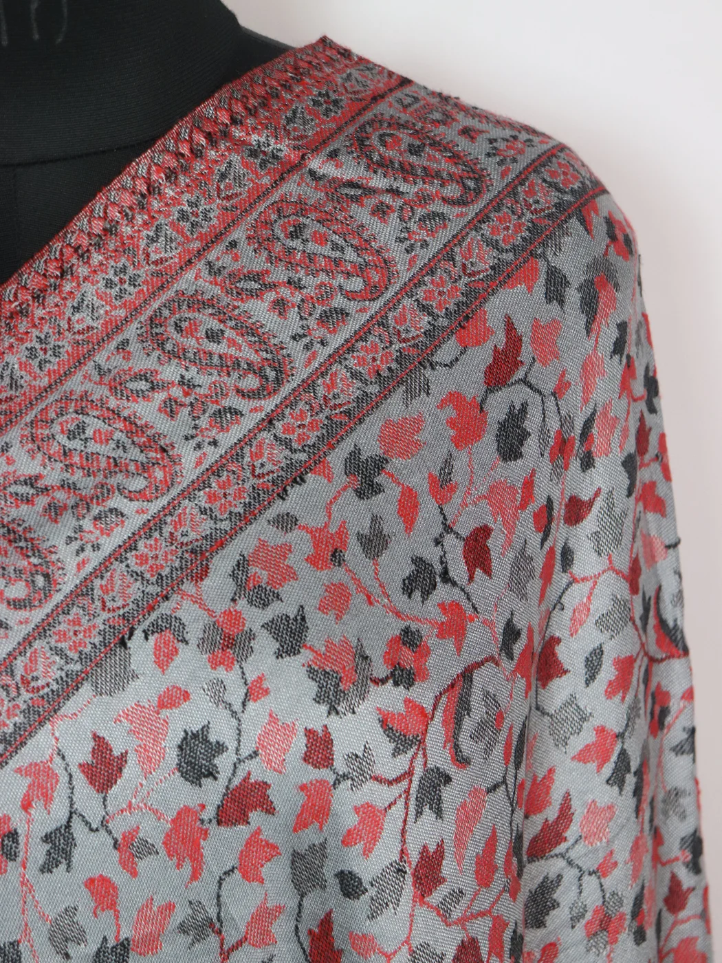 Rukhsaar Kani Inspired Shawl in Wool | Grey - Image 3