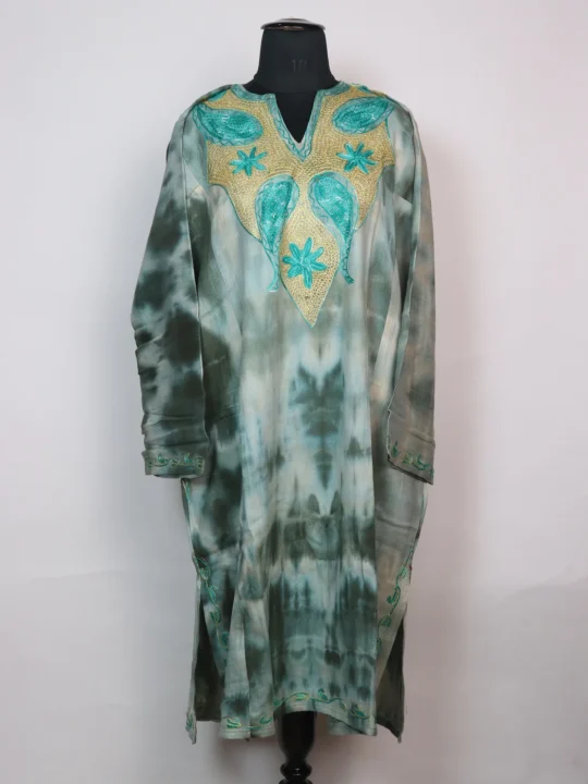 Rutba Kashmiri Pheran In Tie n Dye Cashmilon With Aari And Zari Work | Green