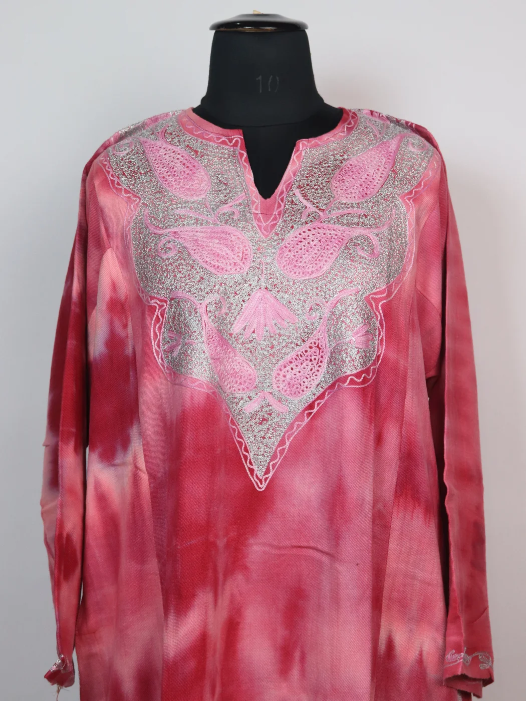 Rutba Kashmiri Pheran In Tie n Dye Cashmilon With Aari And Zari Work | Pink - Image 2