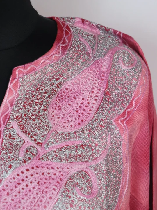 Rutba Kashmiri Pheran In Tie n Dye Cashmilon With Aari And Zari Work | Pink - Image 3