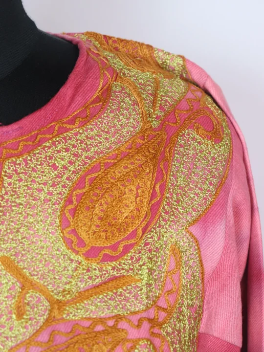 Tie n Dye Kashmiri Pheran Pink In Cashmilon With Aari And Zari Work Rutba - Image 3