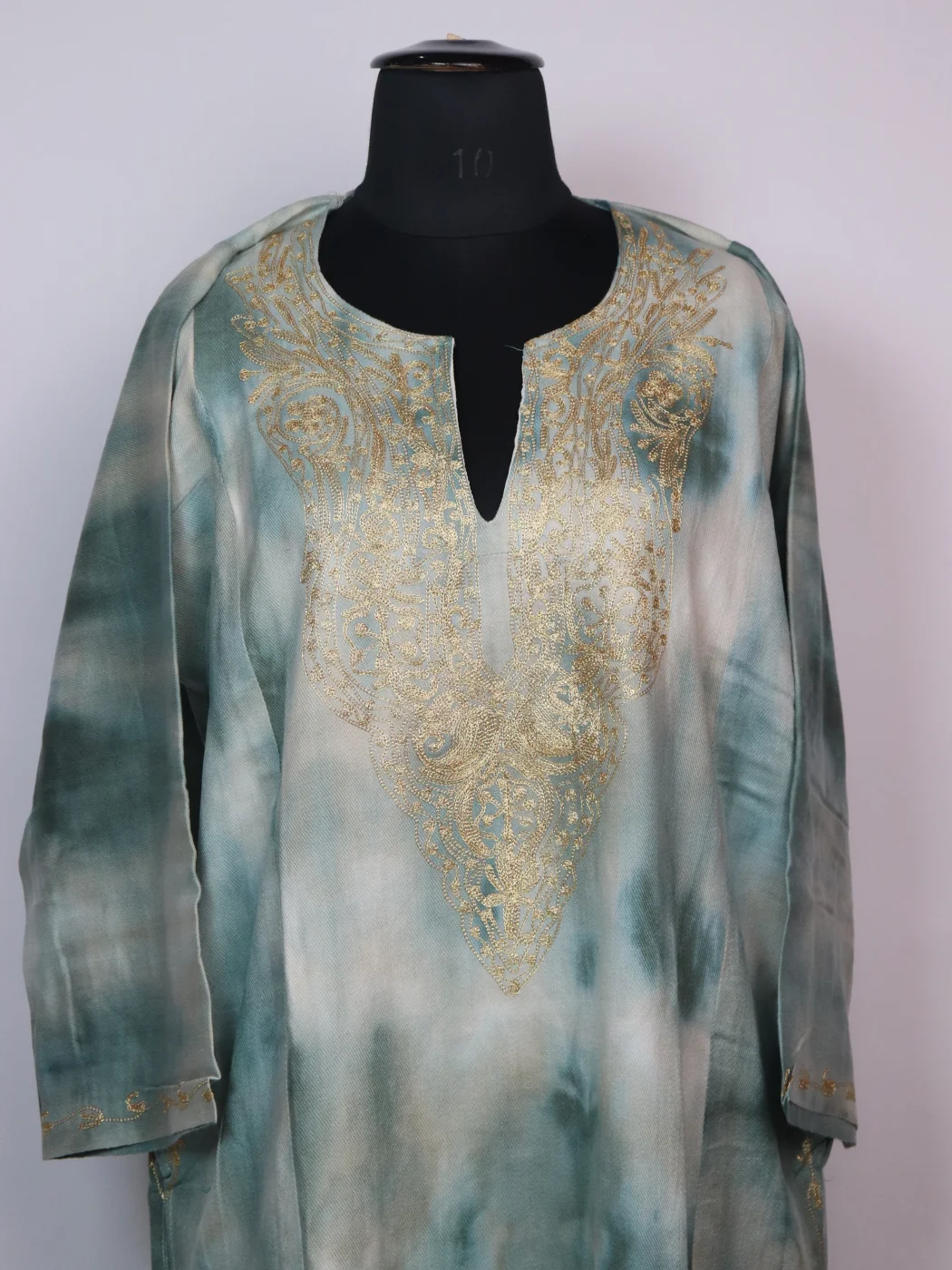 Zohra Kashmiri Pheran In Tie Dye Cashmilon With Zari Work | Sea Green - Image 2