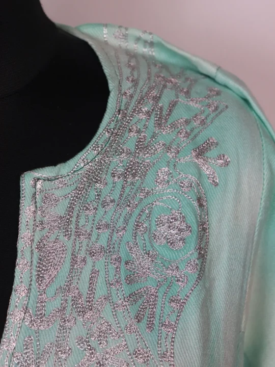 Mint Green Kashmiri Pheran In Tie Dye Cashmilon With Zari Work | Zohra - Image 3