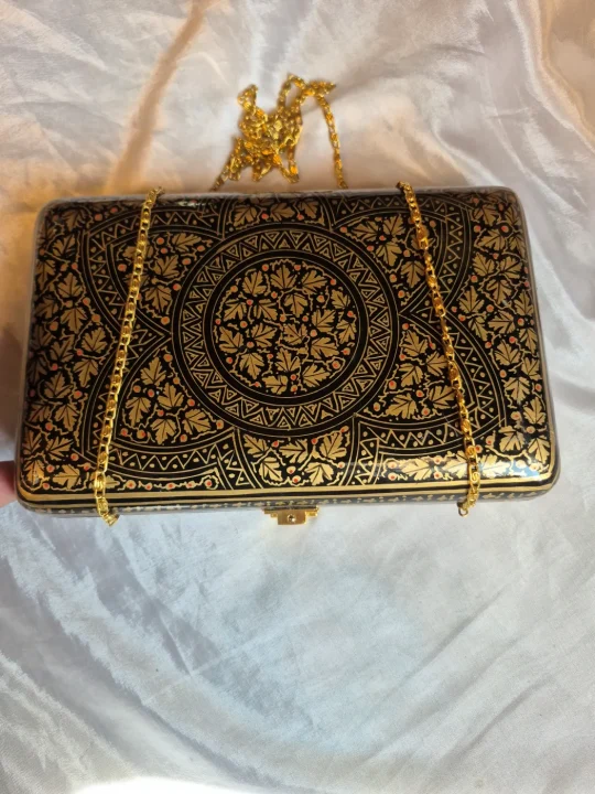 Saima Kashmiri Paper Machie Clutch Bag For Women - Image 3