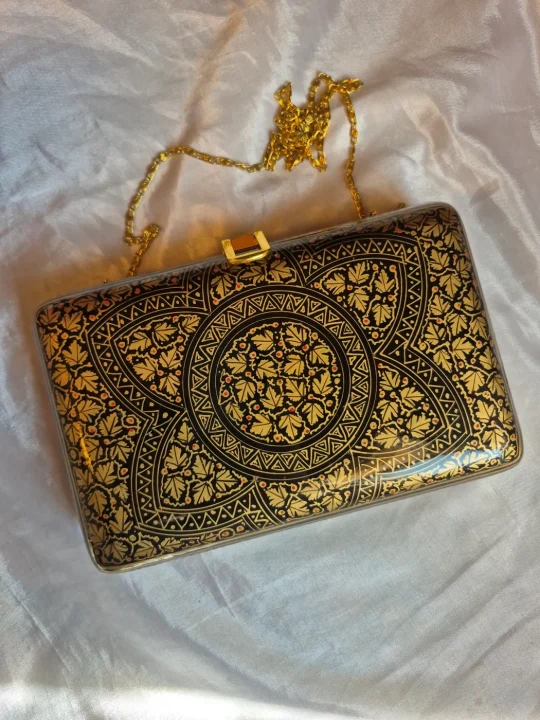 Saima Kashmiri Paper Machie Clutch Bag For Women - Image 4