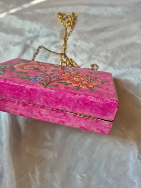 Bisma Kashmiri Paper Machie Clutch Bag For Women - Image 4