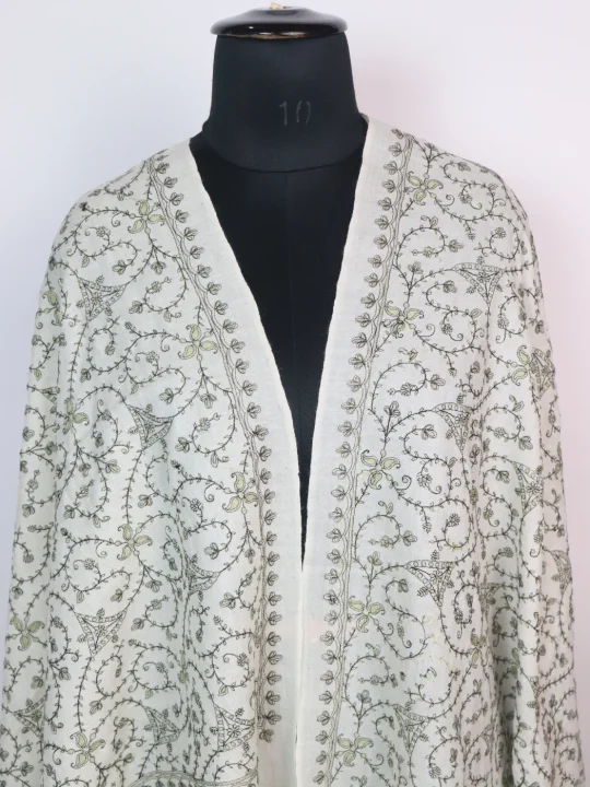 Uzma Kashmiri Stole In Toosha Wool With Sozni Work | White