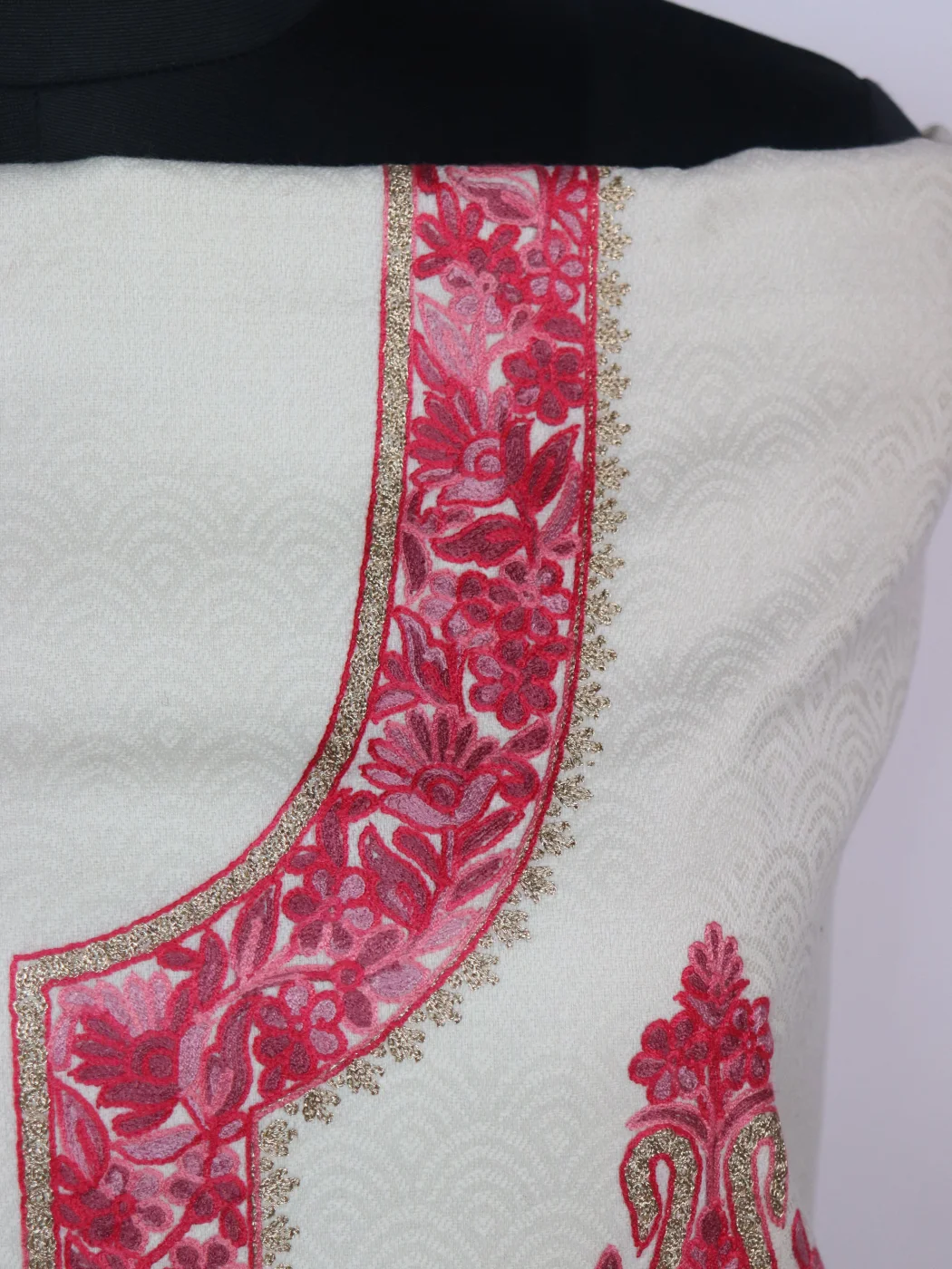 White Kashmiri Woolen Suit With Aari And Zari Work With Dupatta 3Pc | Suhaila - Image 3