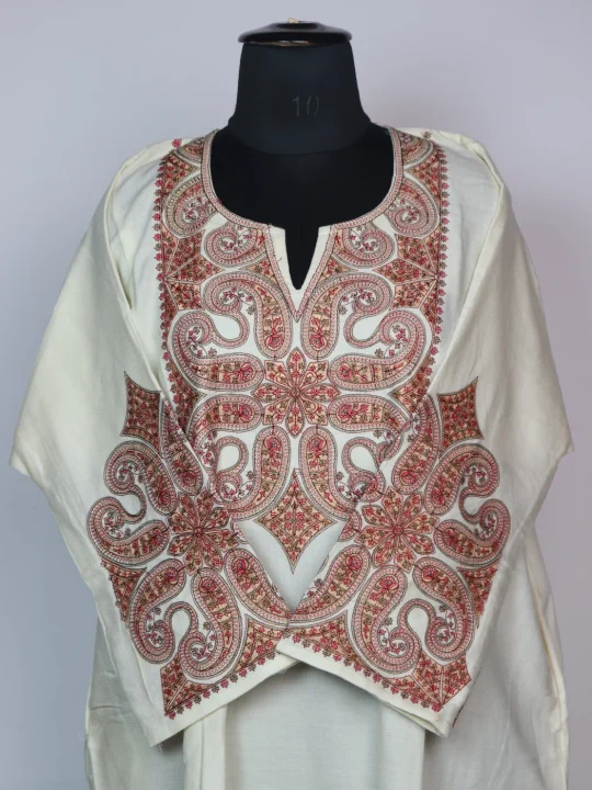 White Kashmiri Pheran In Cashmilon Wool With Sozni Embroidery | Zabarwan - Image 2