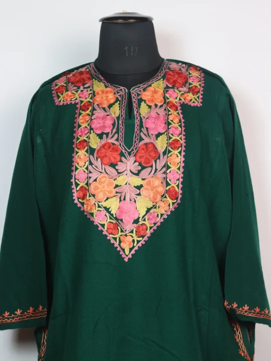 Kashmiri Pheran In Green Cashmilon wool With Aari Embroidery | Aqsa - Image 2