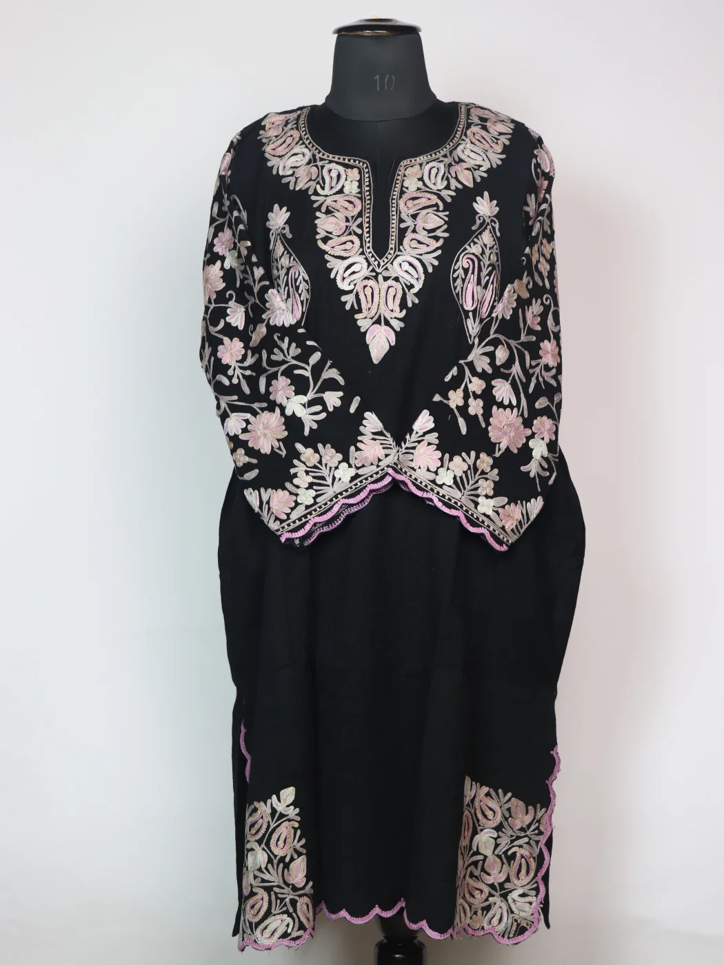 Zohra Kashmiri Pheran In Scalping Raffal Wool With Aari Embroidery | Black