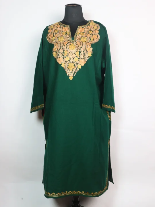 Anjum Kashmiri Pheran In Cashmilon wool With Aari Embroidery | Green