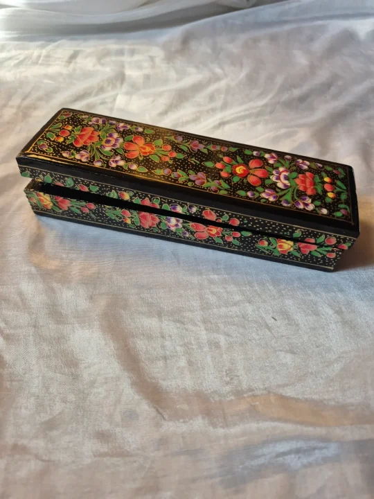 Posh Kashmiri Black Paper Machie Pencil Box - Image 2