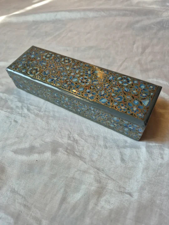 Mehar Kashmiri Grey Paper Machie Pencil Box - Image 3