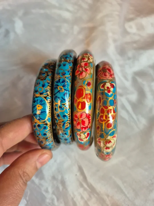 Zoon Kashmiri Paper Machie Set of 4 Bangles - Image 2