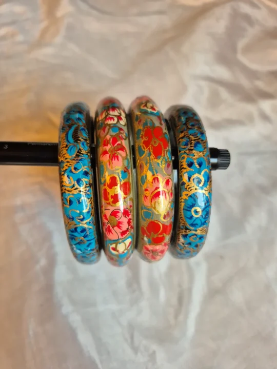 Zoon Kashmiri Paper Machie Set of 4 Bangles - Image 3