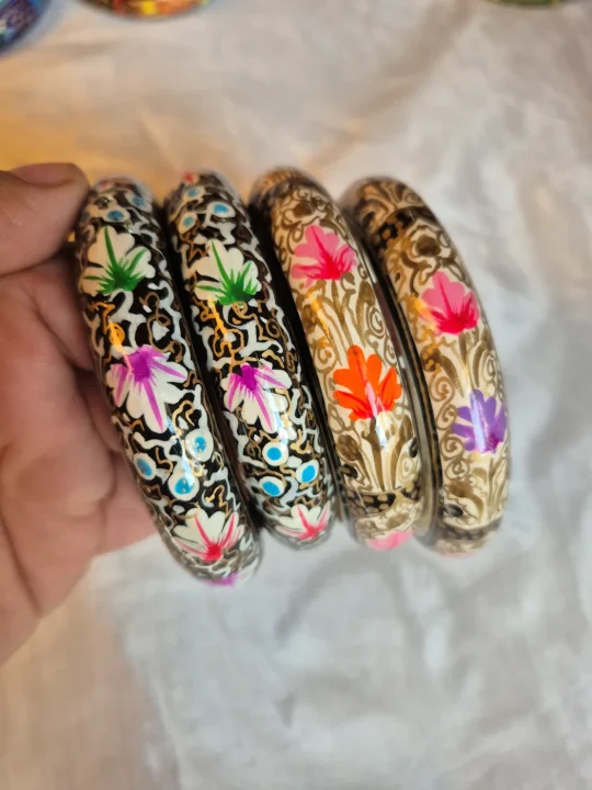 Nahida Traditional Kashmiri Paper Machie Bangles - Set of 4 - Image 2