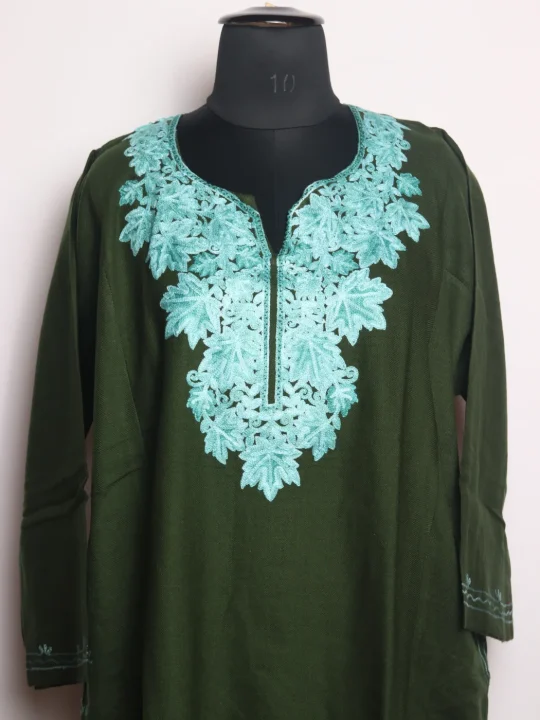 Siyam Kashmiri Pheran In Cashmilon wool With Aari Embroidery | Green - Image 2