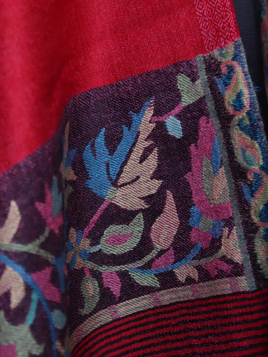 Farheen Kashmiri Stole In Fine Wool With Palla Kani Work | Red - Image 3